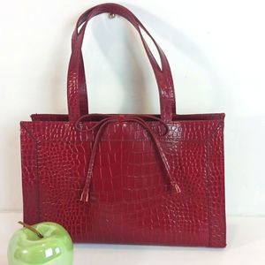 Liz Claiborne deep red faux croc classic tote/shoulder bag